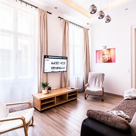 Bpr D8 Premier Apartment Budapest Eksteriør bilde