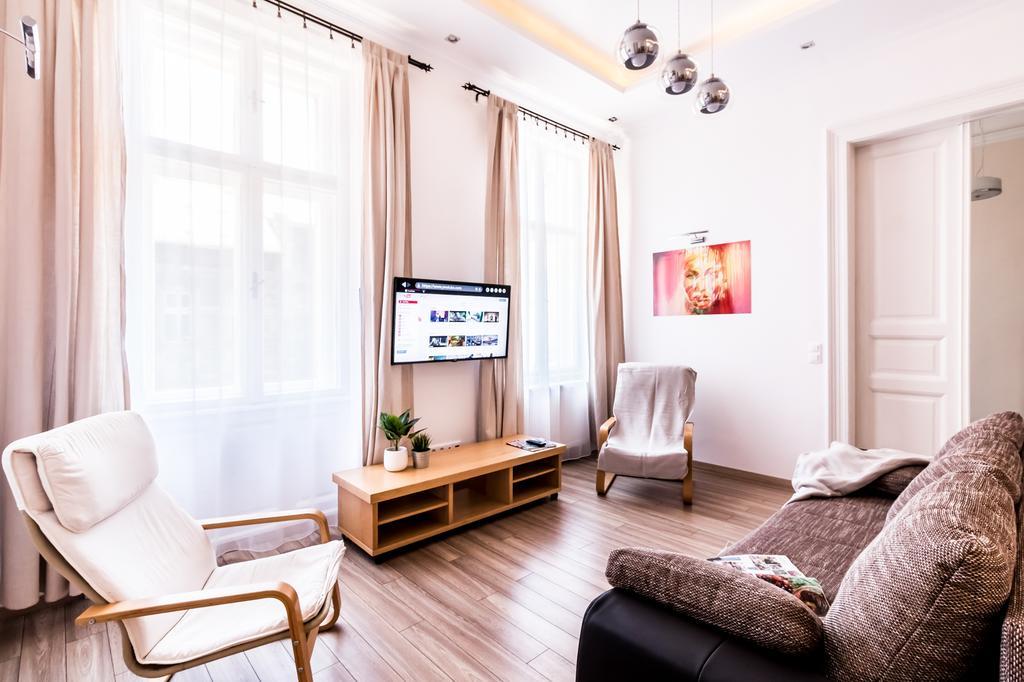 Bpr D8 Premier Apartment Budapest Eksteriør bilde